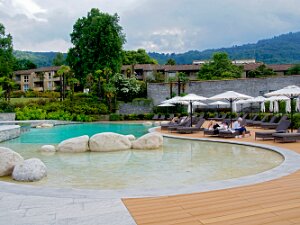 La piscine extérieure