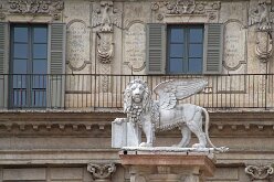 PLace de l'Erbe 09