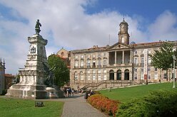 Place Infante Dom Enrique 01