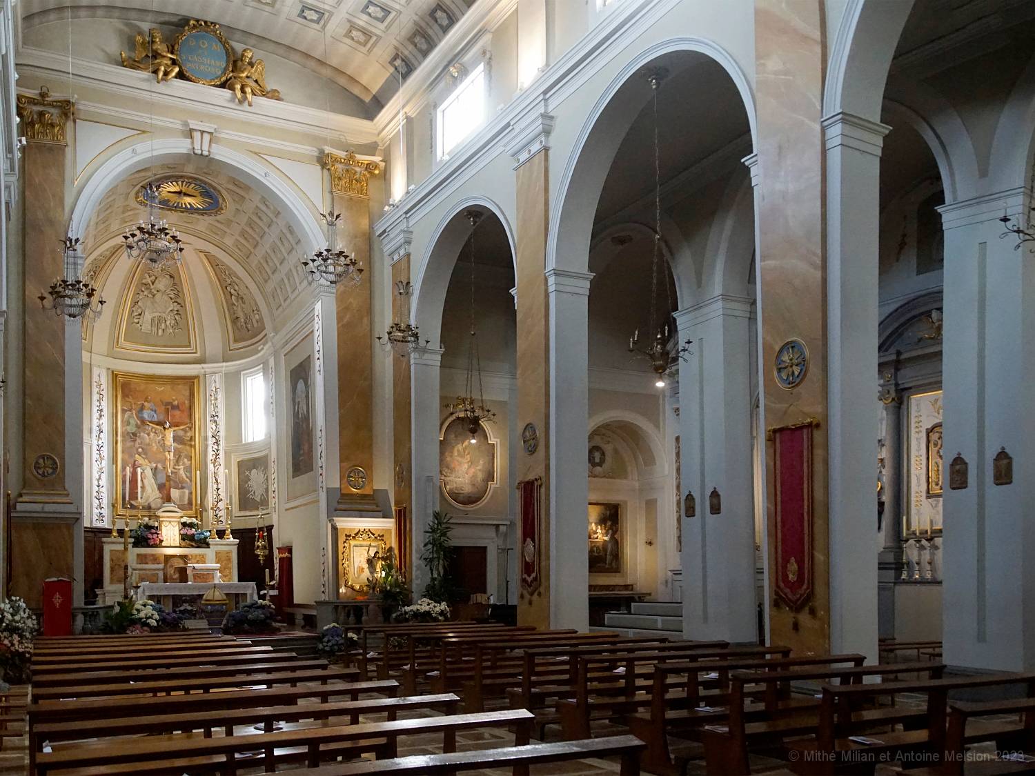 Chiesa di Santa Maria del Gesù 02 