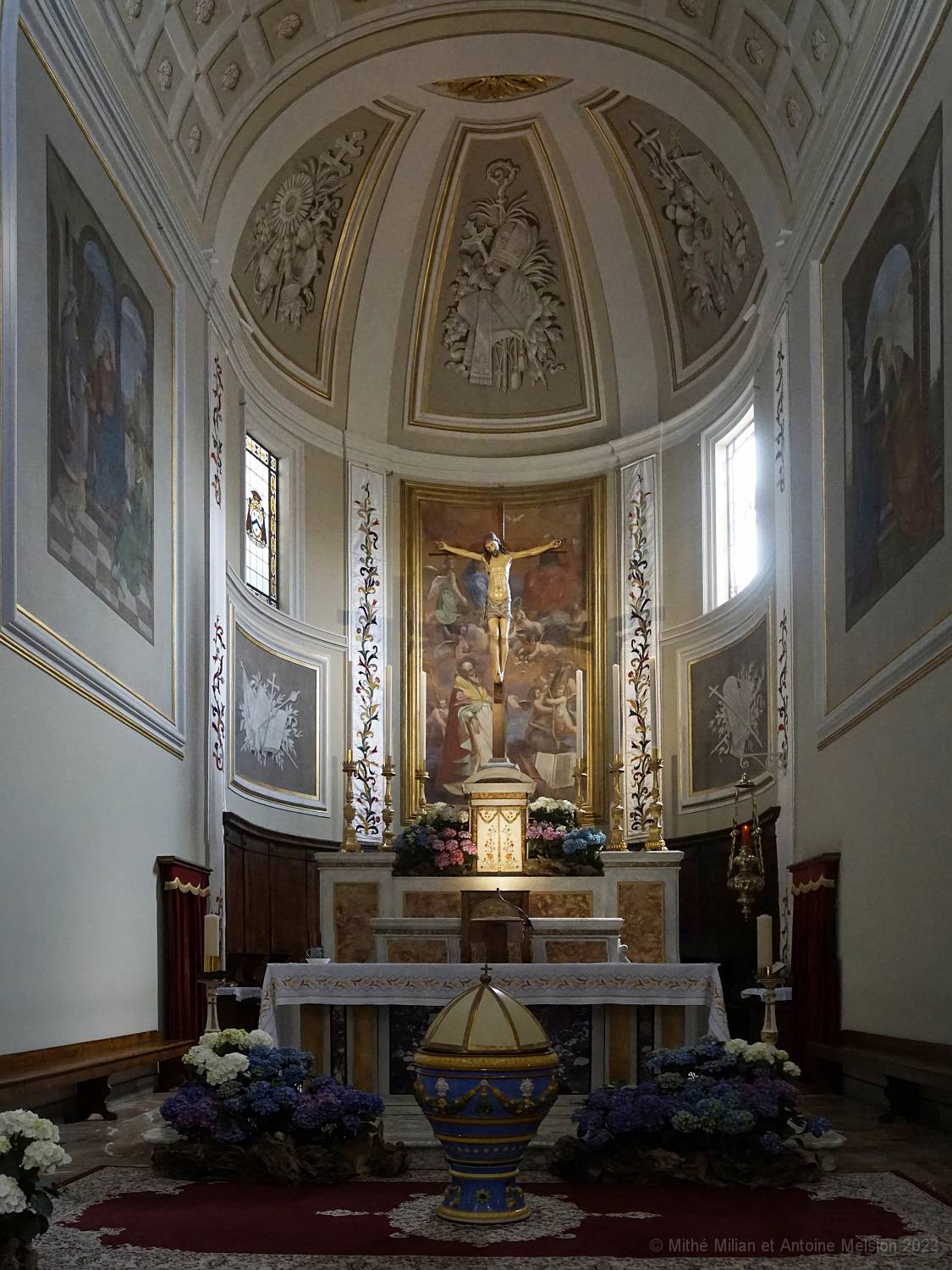 Chiesa di Santa Maria del Gesù 03 