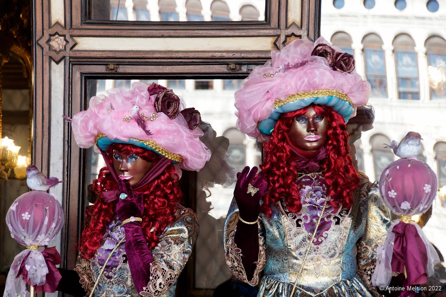 Les masqués du 23 février 04 