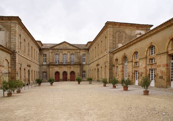 Abbaye de Lagrasse