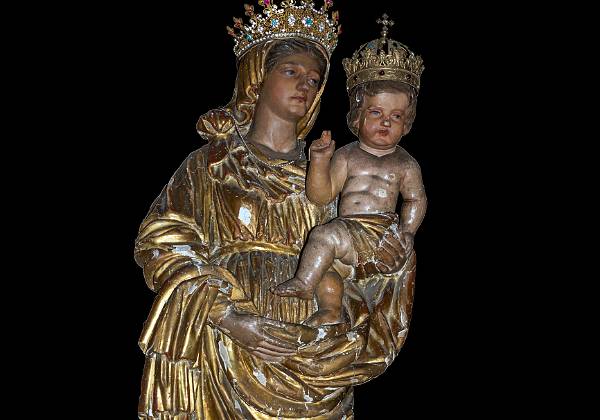 Les statues