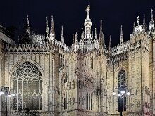 Il duomo la notte 03