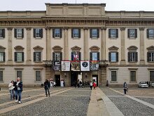 Piazza del duomo 03