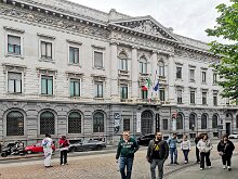 Piazza e Teatro La Scala 02