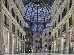 La Galleria Umberto I 02
