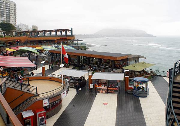 Centre commercial Larco Mar